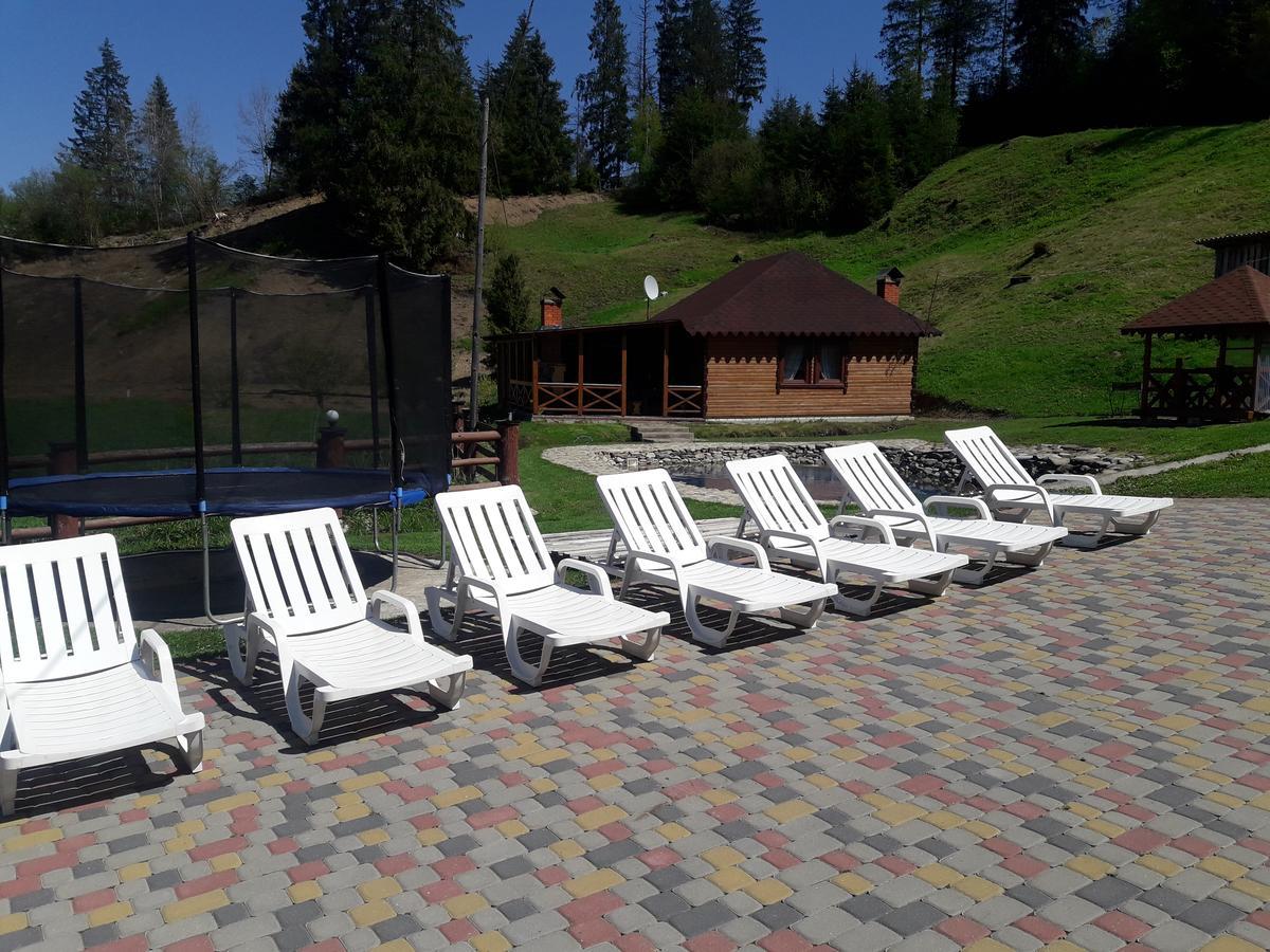 Lisoviy Zatyshok, Z Vidkrutum Litnim Baseynom Hotel สลาฟสเก ภายนอก รูปภาพ